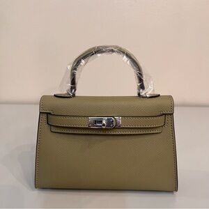 19cm Epsom Leather mini handbag with shoulder strap, Silver hardware